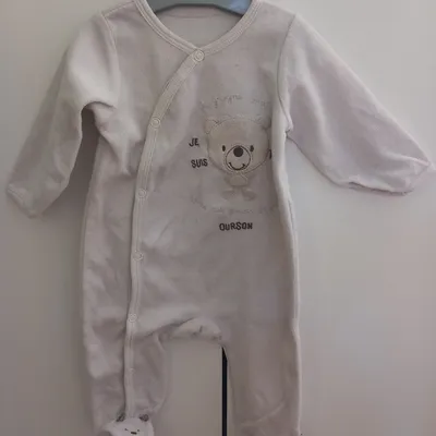 Lot de 2 pyjama bon état 